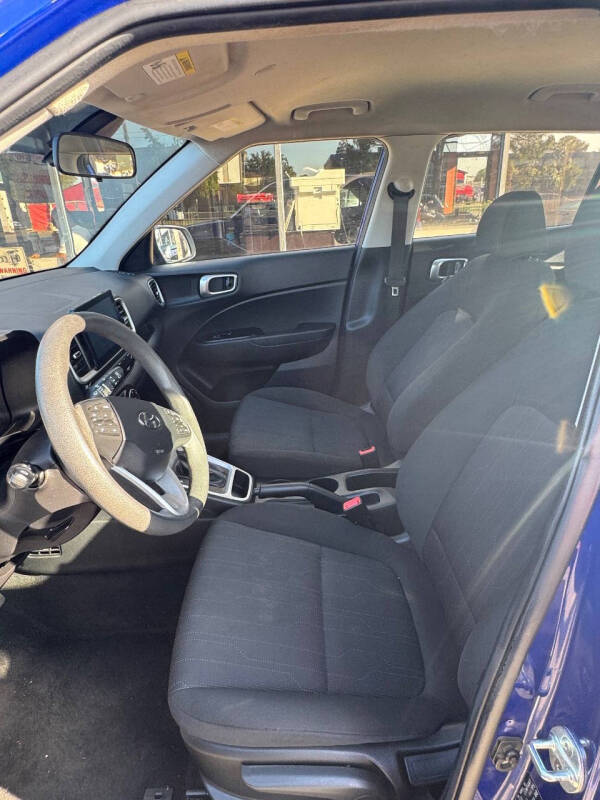 2020 Hyundai Venue SE