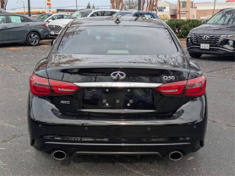 2022 Infiniti Q50 Luxe