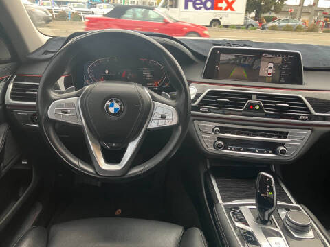 2020 BMW 7 Series 740i