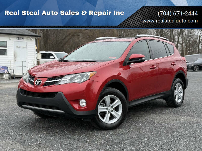 2014 Toyota RAV4 XLE's photo
