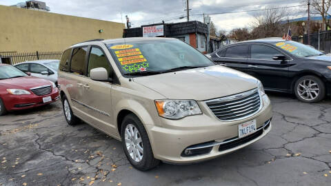 2014 Chrysler Town and Country for sale at Pioneer Auto Group in Modesto CA