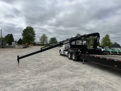 2022 Towmaster 48' Hydraulic Dove Semi