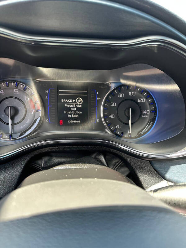 2015 Chrysler 200 S