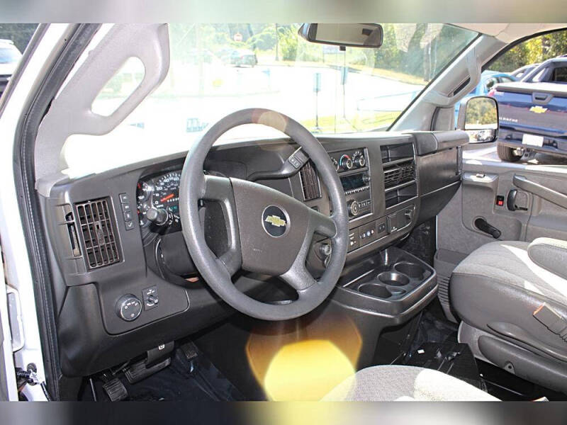 2019 Chevrolet Express 2500