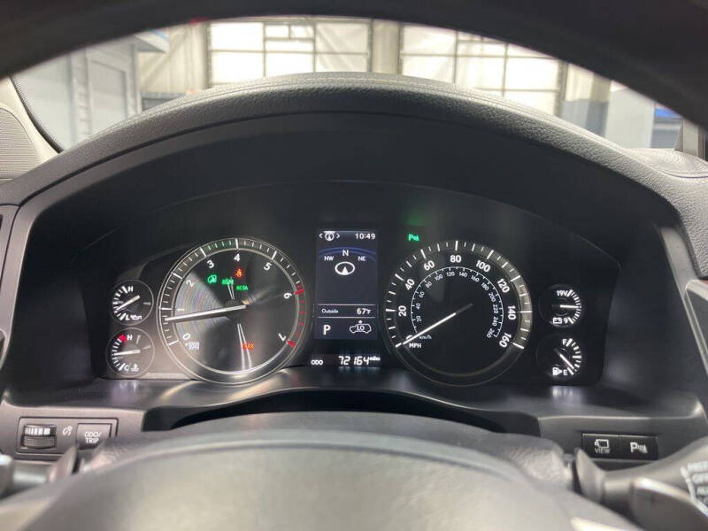 2019 Lexus LX 570