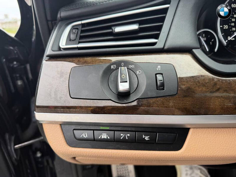 2013 BMW 7 Series