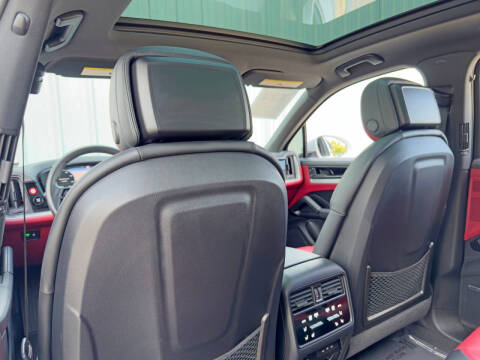 2024 Porsche Cayenne