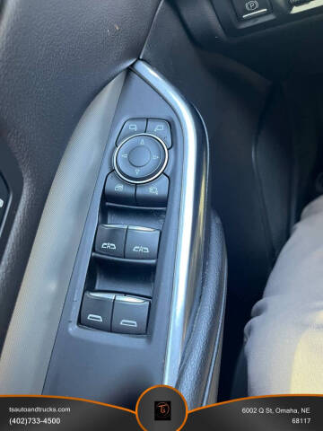 2019 Cadillac XT4 Premium Luxury