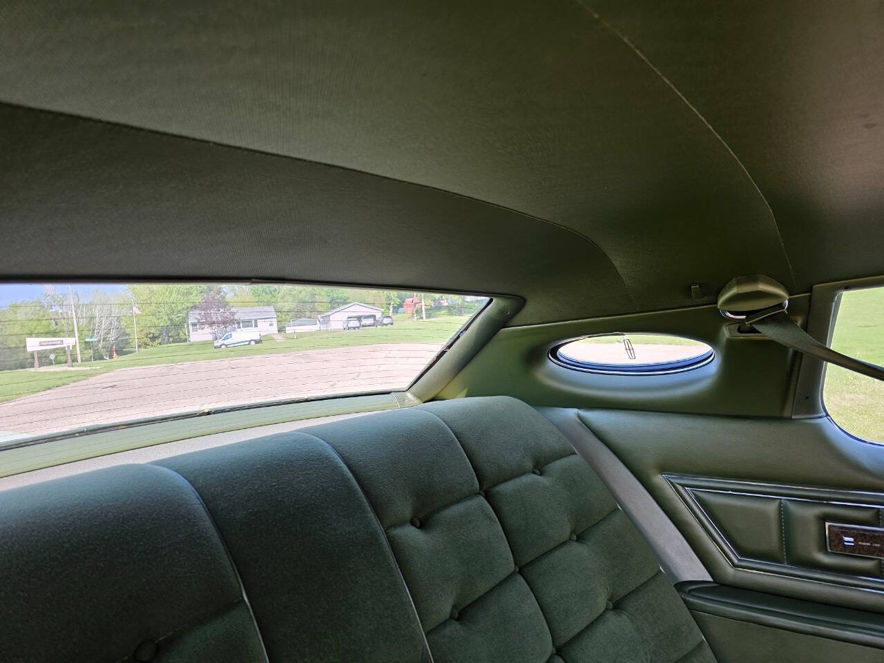 1975 Lincoln Continental 153