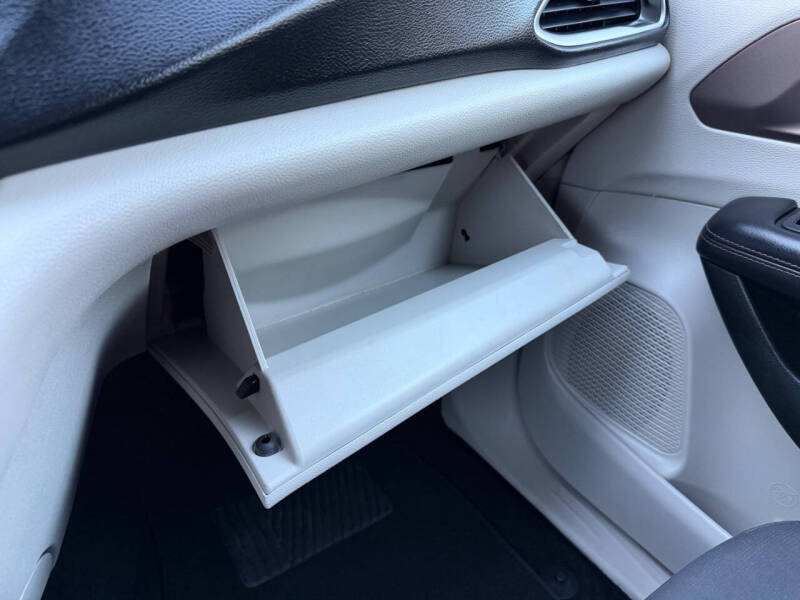 2018 Chrysler Pacifica LX
