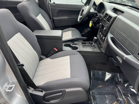 2010 Jeep Liberty Sport