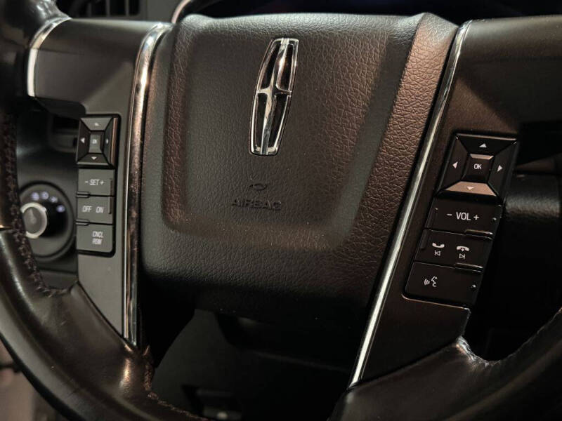 2017 Lincoln Navigator L Select