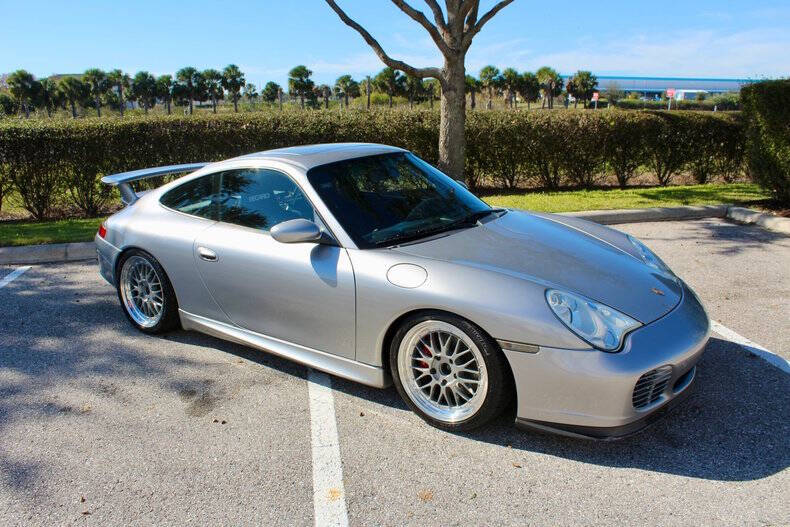 2004 Porsche 911