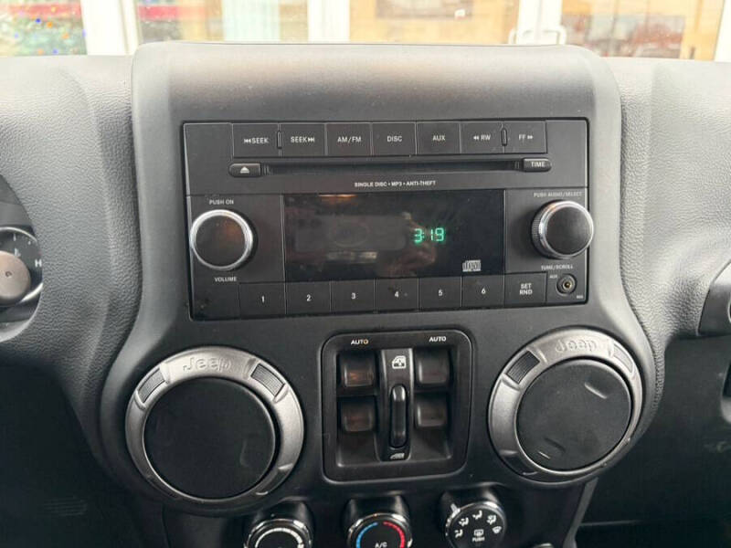 2018 Jeep Wrangler JK Unlimited Willys Wheeler W