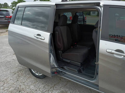 2012 Mazda MAZDA5 Sport
