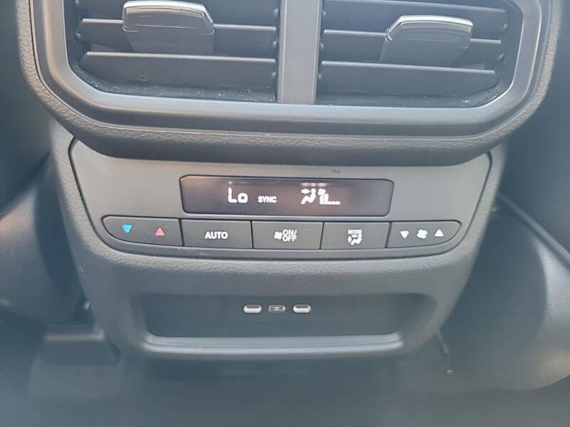 2024 Honda Pilot Touring