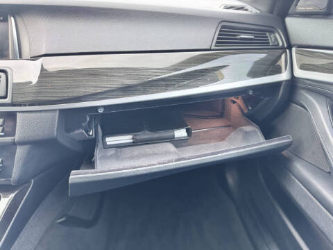 2016 BMW 5 Series 535i