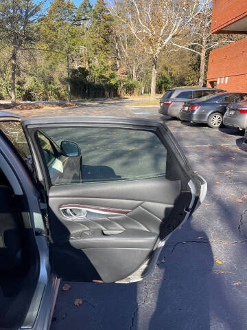 2015 Infiniti Q70 3.7