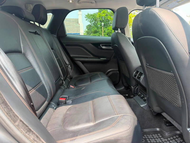 2017 Jaguar F-PACE 20d Prestige