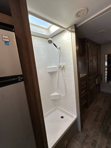 2019 Winnebago Outlook