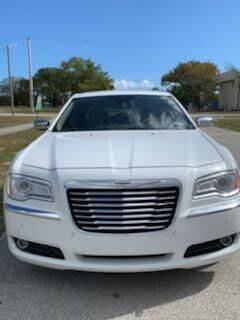 2013 Chrysler 300 Sedan - $7,450
