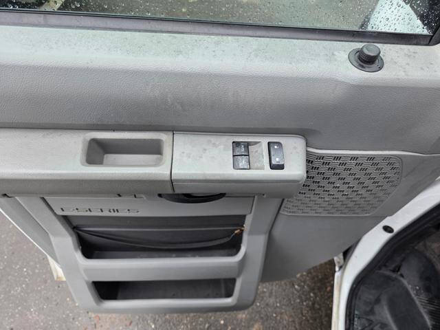 2012 Ford E-Series E-150