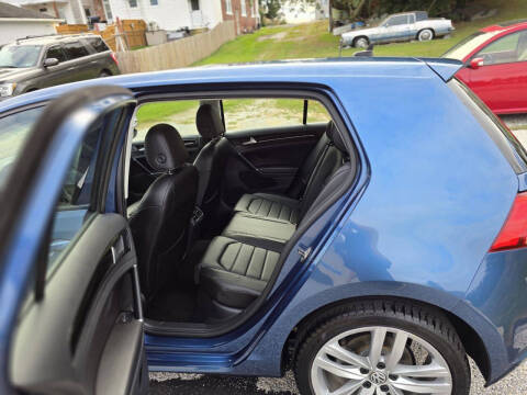 2017 Volkswagen Golf TSI SEL