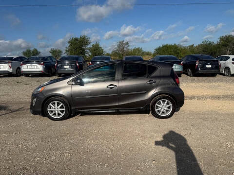 2017 Toyota Prius c Two