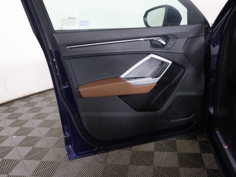 2022 Audi Q3 quattro S line Premium 45 TFSI