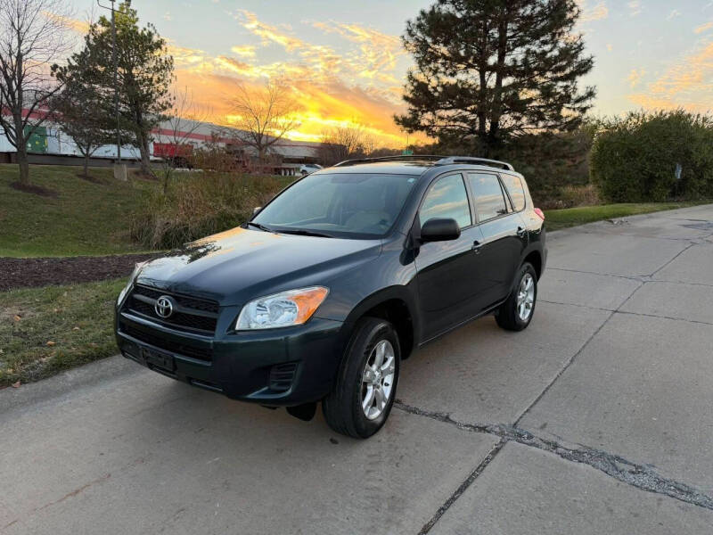 2011 Toyota RAV4 Base's photo