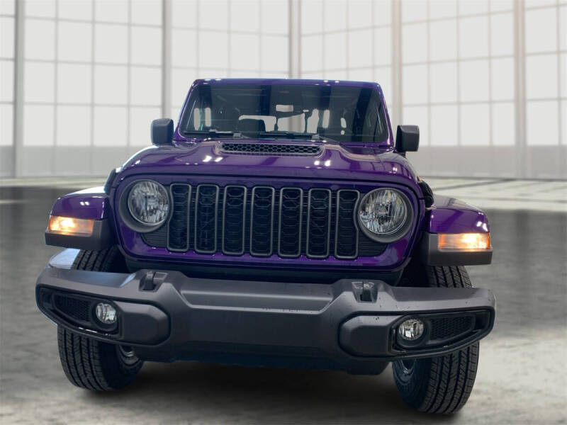 2026 Jeep Gladiator Sport S