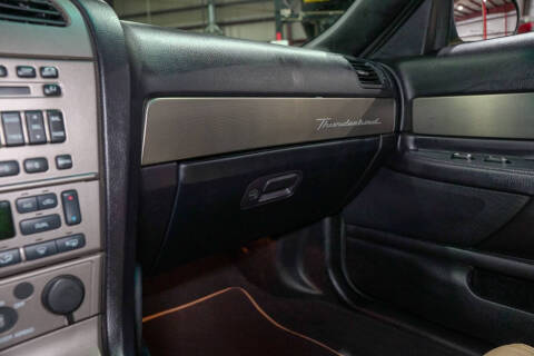 2005 Ford Thunderbird Deluxe