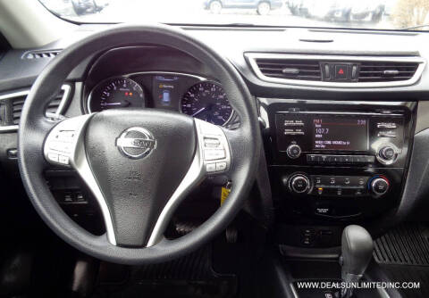 2016 Nissan Rogue S