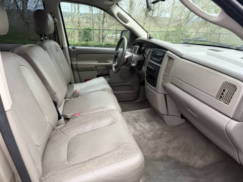 2004 Dodge Ram 1500 SLT