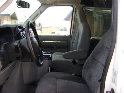 2010 Ford E-Series E-350 SD