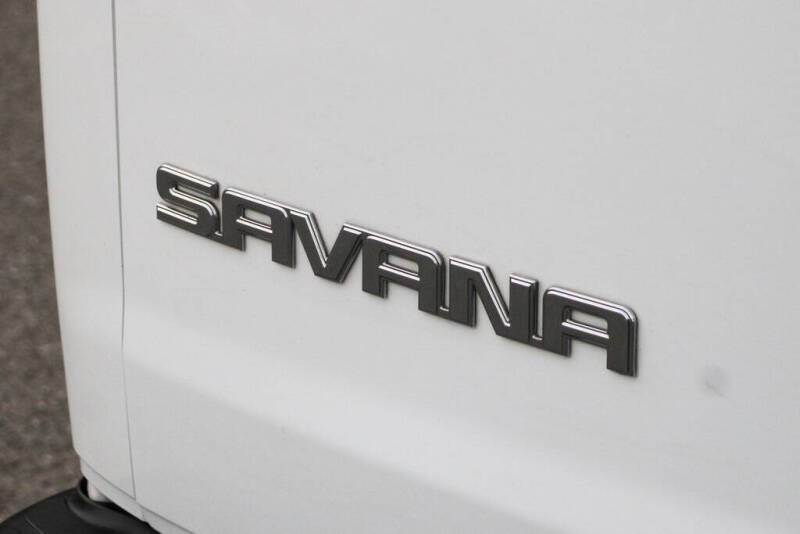 2020 GMC Savana 2500
