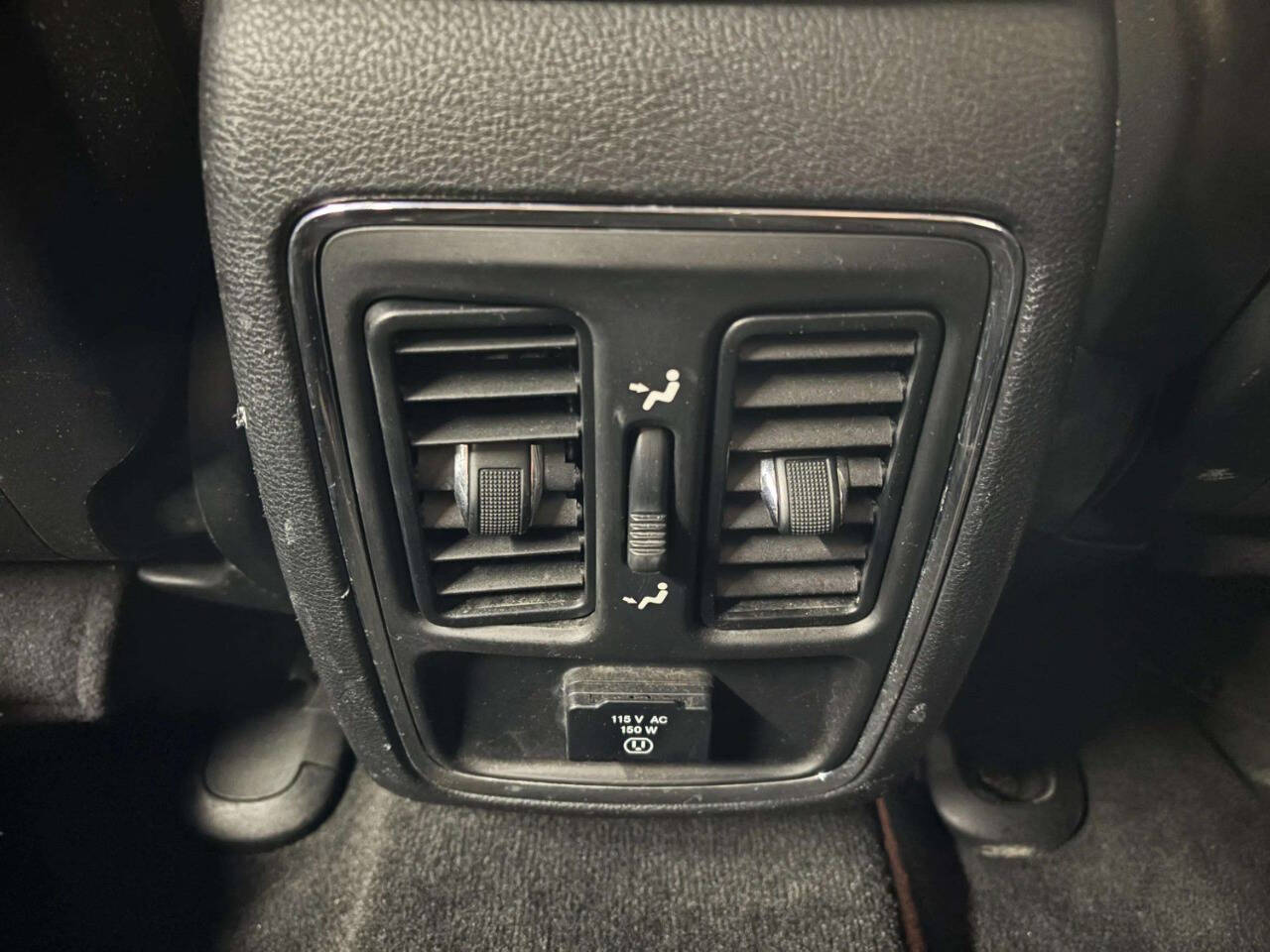 JeepGrand Cherokee23