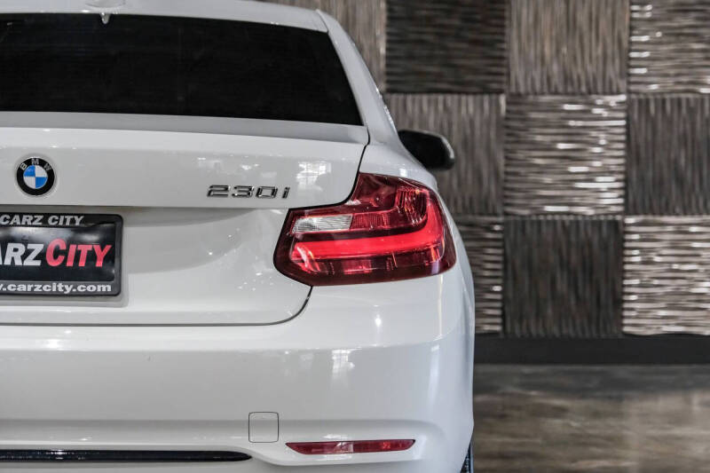 2017 BMW 2 Series 230i