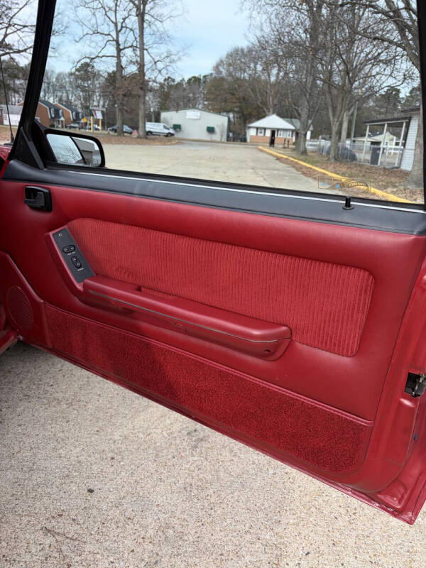 1988 Ford Mustang LX