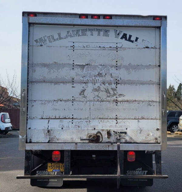 2006 International CF600