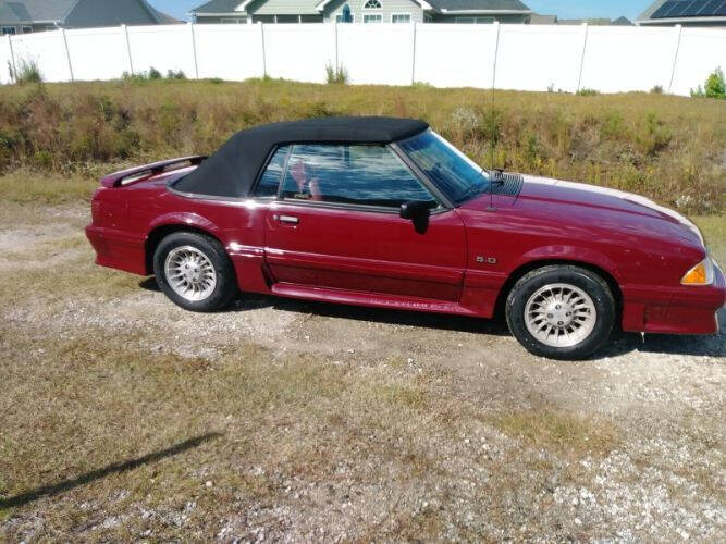 1989 Ford Mustang