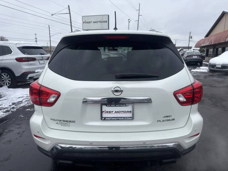 2017 Nissan Pathfinder