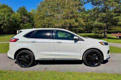 2021 Ford Edge ST