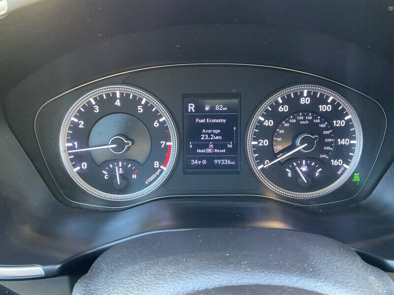 2020 Hyundai Santa Fe SE