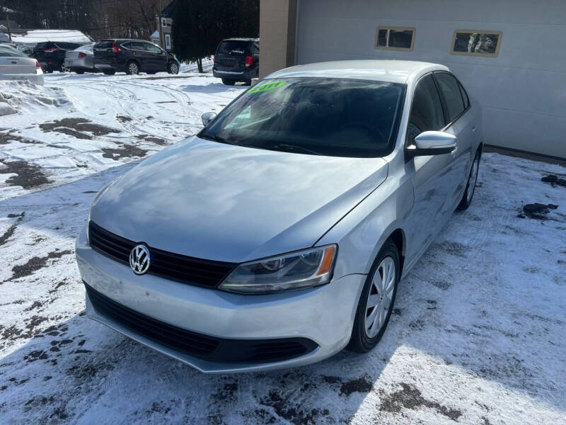 2011 Volkswagen Jetta for sale at G & G Auto Sales in Steubenville OH