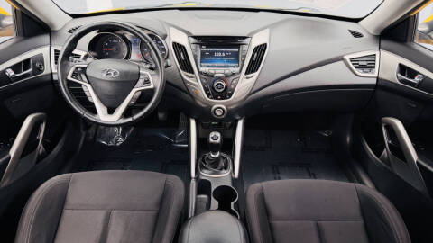 2013 Hyundai Veloster RE MIX