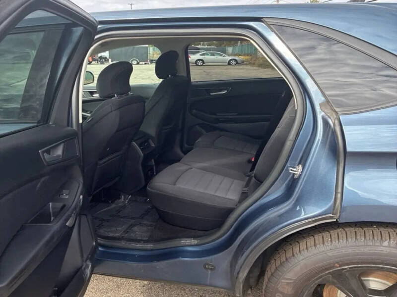 2019 Ford Edge SE