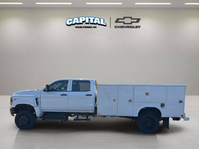 2025 Chevrolet Silverado 5500HD