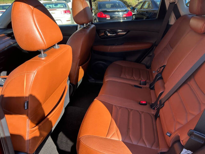 2017 Nissan Rogue SL