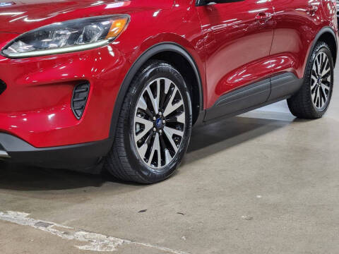 2020 Ford Escape Hybrid SE Sport